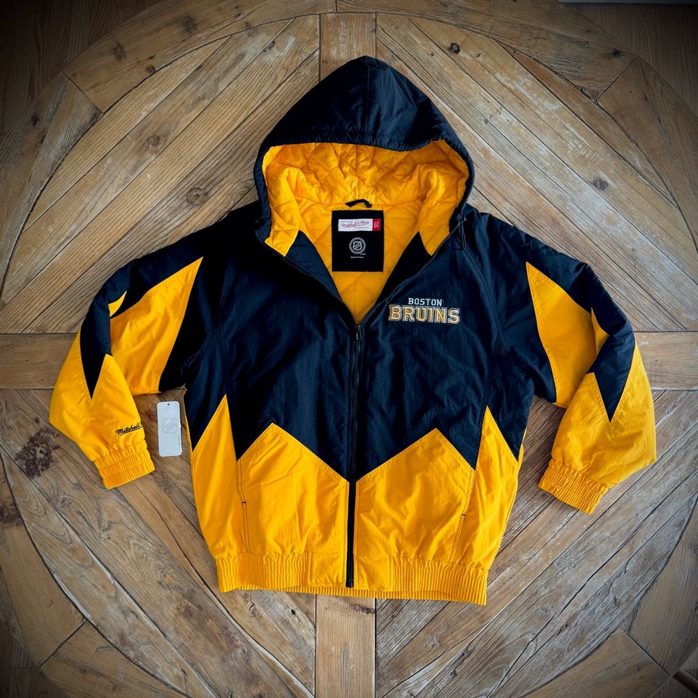 Brand New Authentic NHL Boston Bruins Jacket